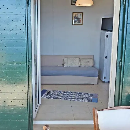 Stright From The Bed To The Sea 公寓 维斯